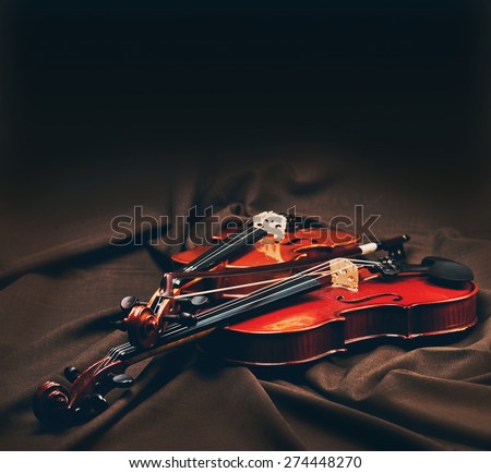 Classic music violin vintage close up