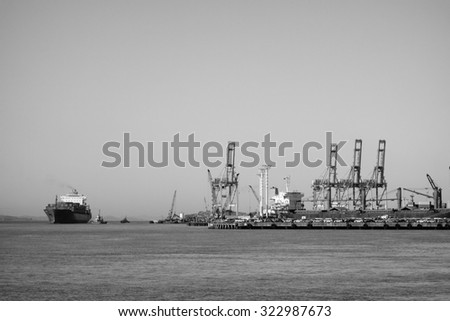 AUCKLAND, NEW ZEALAND - JUNE 08, 2015: The new harbour