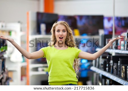 The girl in the shop TV