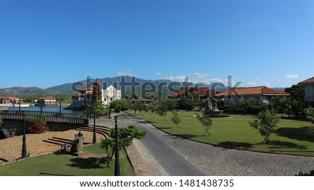 Las Casas Filipinas De Acuzar - Sunny morning. What a view! Imagine de stoc © 