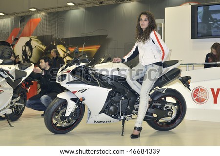 BATALHA - FEBRUARY 7:  Yamaha  participating in the Event of the EXPOMOTO - Hall of bikes, accessories and equipment  on February 7, 2010 in Batalha in Portugal