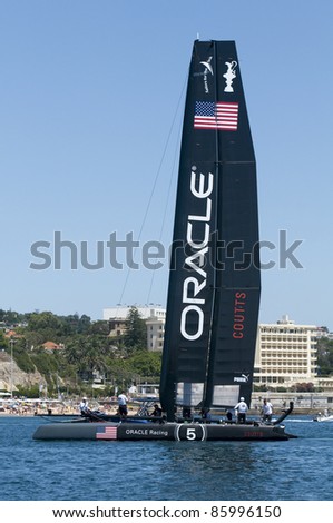 CASCAIS, PORTUGAL - AUGUST 14: America\'s Cup AC World Series - Fleet Race - Oracle Racing Nº 5 Coutts in Cascais, Portugal, August 14, 2011