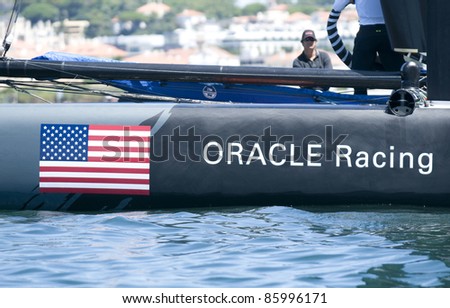 CASCAIS, PORTUGAL - AUGUST 14: America\'s Cup AC World Series - Fleet Race - Oracle Racing Nº 5 Coutts in Cascais, Portugal, August 14, 2011