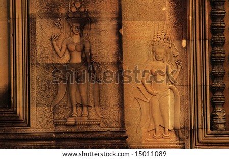 apsara on the west wall of Angkor Wat