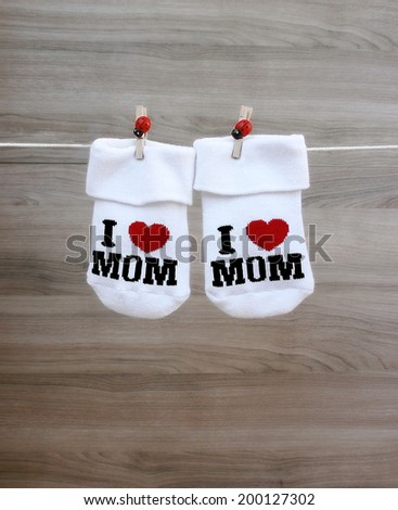 I love mom baby socks