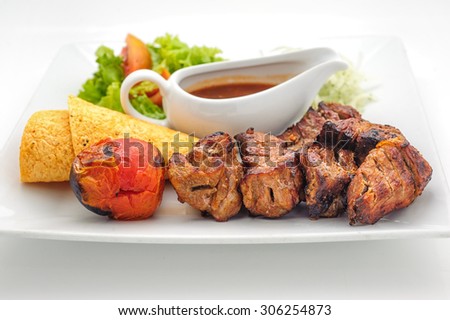 Grilled pork pieces \