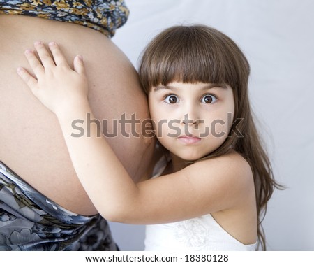 http://image.shutterstock.com/display_pic_with_logo/235786/235786,1223148760,1/stock-photo-mother-and-child-18380128.jpg