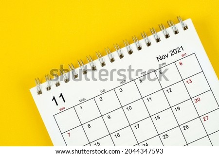 November month, Calendar desk 2021 for organizer to planning and reminder on yellow background. 商業照片 © 