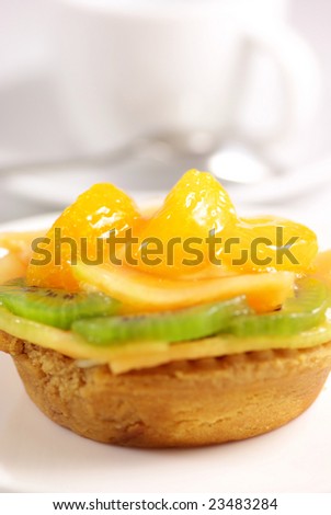 Fruit cup cake