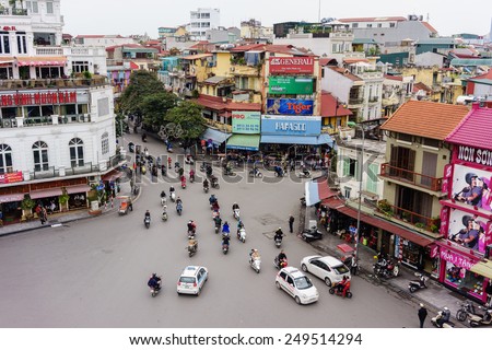07 December, 2014 Traffic flows on the T junction in Hanoi, Vietnam