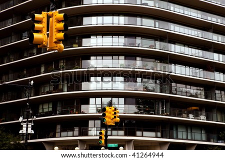Yellow traffic lights in New York City