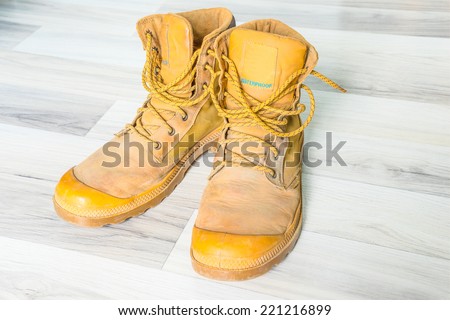 Yellow trekking waterproof boot shoes