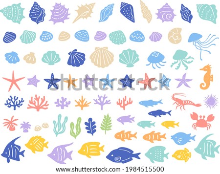 Illustration icon set of various sea creatures (seashells, starfish, coral, seaweed, and tropical fish)