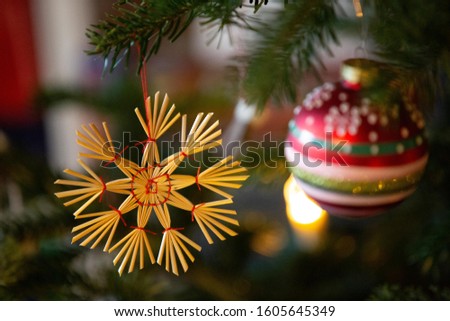 Similar – Foto Bild Strohstern auf Weihnachtsbaum