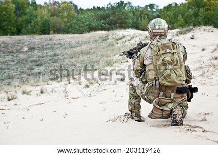 US soldier in the desert during the military operation