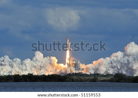 CAPE CANAVERAL, FL - NOVEMBER 16: Space Shuttle Atlantis launches from the Kennedy Space Center November 16, 2009 in Cape Canaveral, FL.