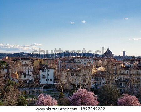 Similar – Foto Bild Panoramablick auf das Stadtbild von Florenz