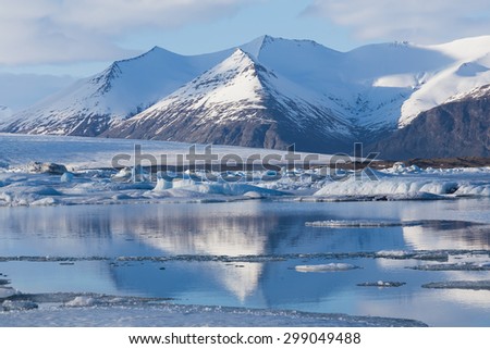 Jokulsarlon ice melting lake during late winter, Iceland