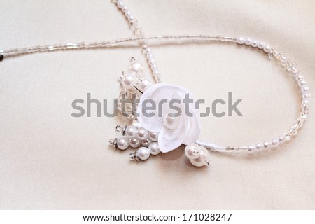 beautiful brides jewelry - close up