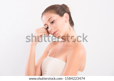 https://image.shutterstock.com/display_pic_with_logo/244360044/1584223474/stock-photo-portrait-of-beautiful-young-latin-women-with-perfect-skin-face-cosmetic-facial-skin-isolated-on-1584223474.jpg