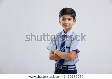 Similar – Foto Bild Asiatische Schüler tragen weiße Uniform spielen Skateboard Trick mit rosa Rauch auf Skateboard