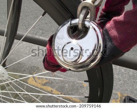 Key to the Anti-theft for Bicycle