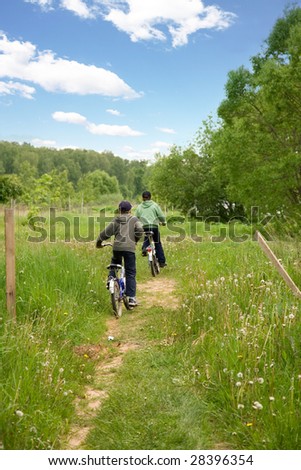 Children country biking