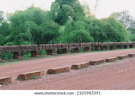 Spean Praptos, corbeled stone-arch bridge in Cambodia Imagine de stoc © 