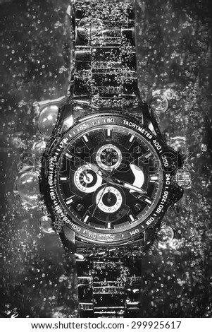 Watch in soda (black and white)
