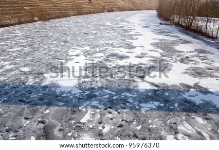 frozen river \