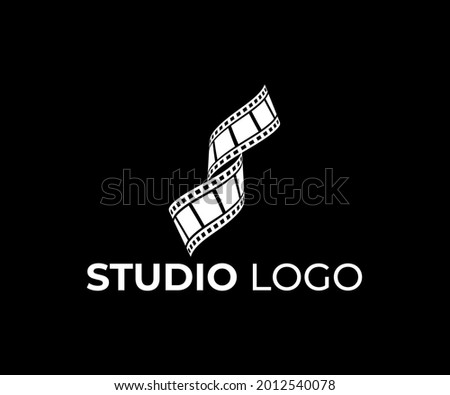 studio logo design, film maker logo design, letter s logo