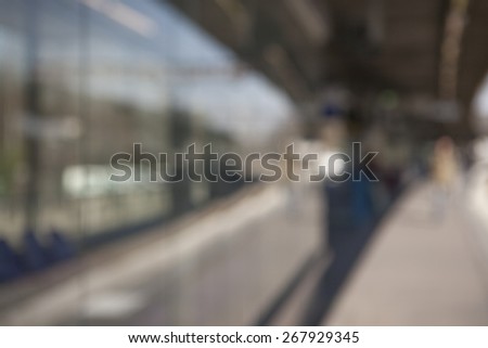 Background Paris, train station