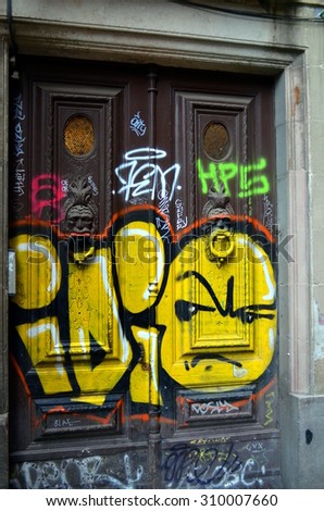 Barcelona â?? 6 may 2015 - Graffiti street art murals line the streets and back alleys of Barcelona that is is the perfect place to walk in the back alleys and abandoned areas looking for street art