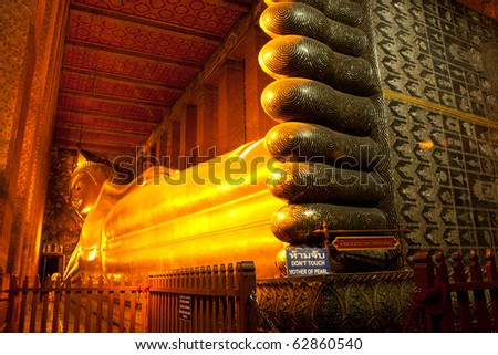 Banthom Buddha in Wat Pho Temple of Thai art and cultural values of national artistic attractions of the country.