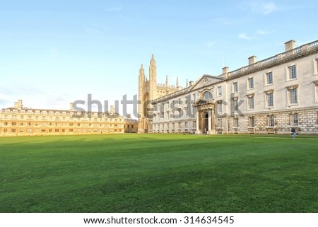 CAMBRIDGE, UK - DEC 6: King\'s College of the University of Cambridge in England. It lies besides the River Cam and faces out onto King\'s Parade in the centre of the city. Taken on DEC 6 2011