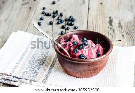 banana ice cream with blueberries, dessert, vegan, rustic, clean\eating