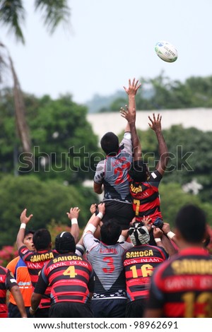 KUALA LUMPUR-MARCH 31: Players jostle for the ball from a line-out during a Malaysian Rugby Union(MRU) Super League 2012 match (UiTM Lions vs SAHOCA) on March 31,2012 in Kuala Lumpur,Malaysia