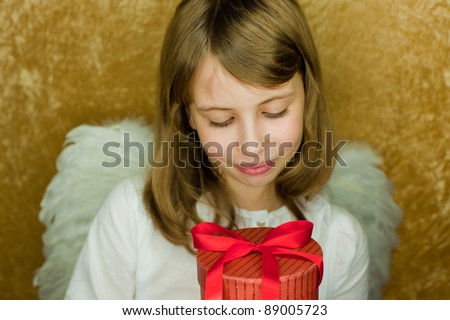 christmas surprised little angel