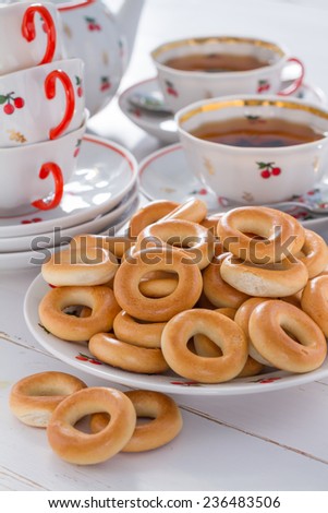 Russian tea party - ring shaped bread, tea, jam