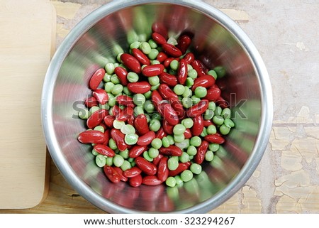 Red Green Beans, Red Beans, Garden Peas, Peanuts, Beans, in bowl