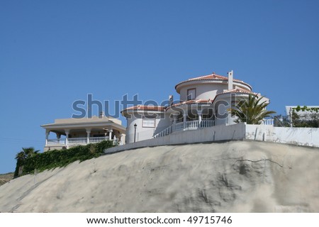 Spanish villas on a mountain in Rojales