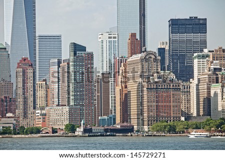 View of the Manhattan skyline taken from the Staten Island ferry, as it crosses the Hudson River, New York