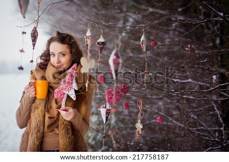 beauty woman winter outdoor christmas