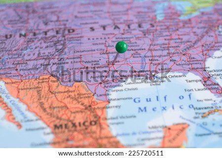 A map pin with a green head, placed at Dallas, TX on a map.