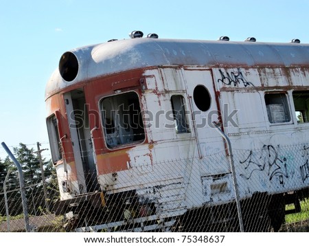 Old abandoned rail cars 8