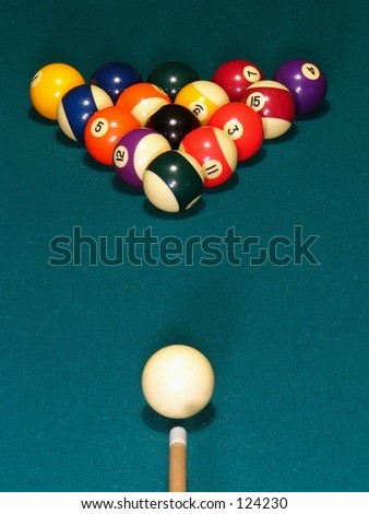 A billiard stick and cue ready to break (top view)