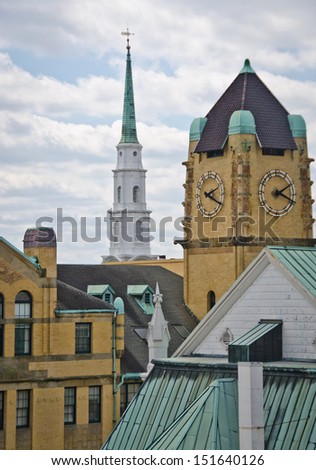 Savannah, Georgia\'s skyline is dominated by churches of many denominations.