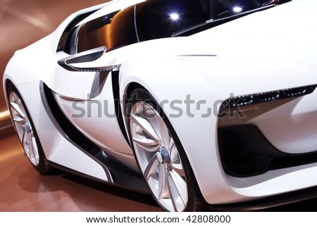 white super car design