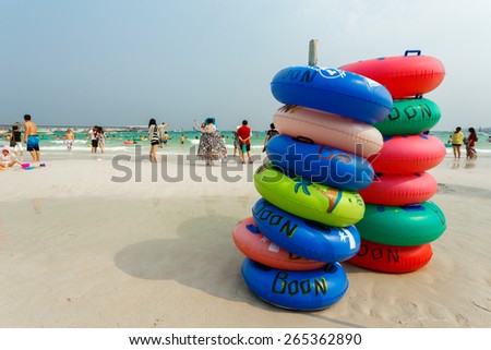 PATTAYA, THAILAND - MARCH 26, 2015: Life buoy is available to the traveler at all., in Ko Lan ( Larn Island ) on March 26, 2015 in Pattaya , Thailand.