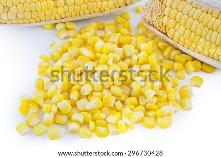 close up of sweet corn, ear of corn and canned corn isolated on white background, selective focus (detailed close-up shot)